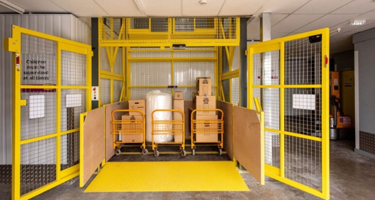 Goods Elevator Manufacturers in Delhi